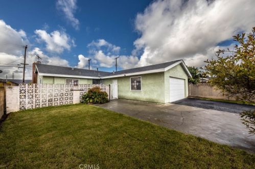 1814 215th St, Long Beach, CA 90745-1814