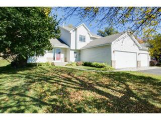 372 Pendryn Hill Curv, Saint Paul, MN 55125-7707