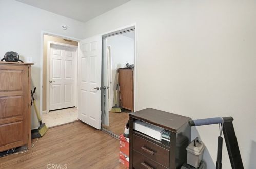 1517 Harding St, Long Beach CA  90805-3662 exterior