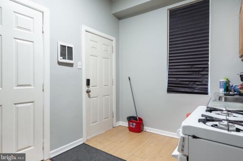 651 State St, Camden NJ  08102-1825 exterior