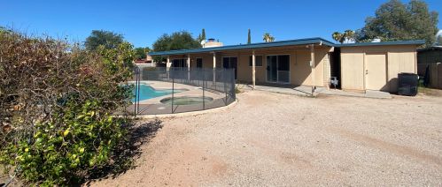 9544 Calle Eunice, Tucson AZ 85715-5823 exterior