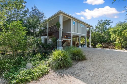 2001 Sheffield Ave, Marco Island, FL 34145-6708
