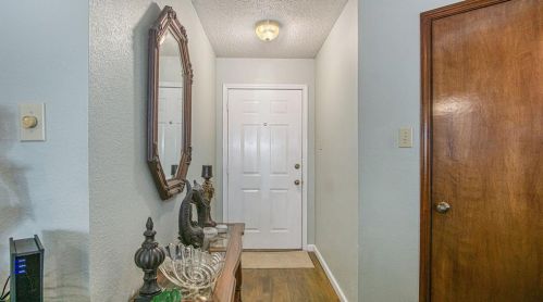 3848 Rolling Mdw Dr, Bedford TX  76021-2640 exterior