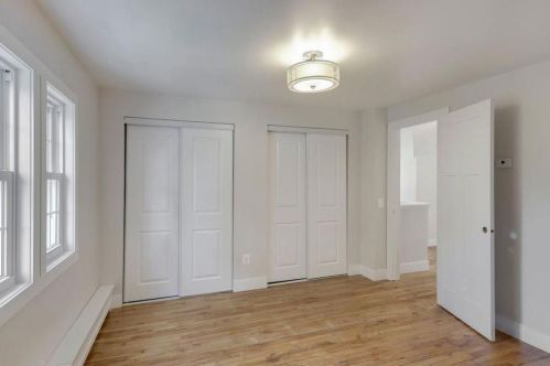 2549 Aldrich Ave, Minneapolis MN 55405-2925 exterior