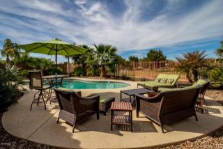 3774 Vallejo Dr, Gilbert, AZ 85298-9175
