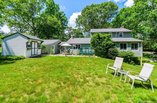 10 Lee Dr, Lyme, CT 06371-2111
