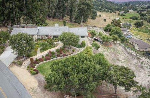1484 Paloma Pl, Pismo Beach, CA 93420-5162
