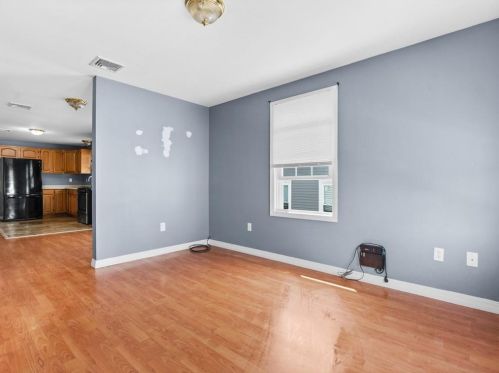 20 Cromwell St, Providence RI 02907-2502 exterior