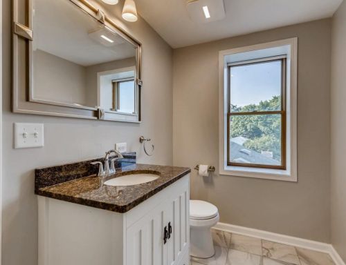 702 Armstrong Ave, Saint Paul MN 55102-3804 exterior