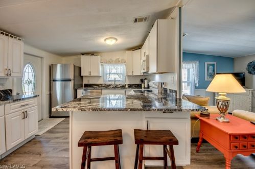 7196 Drum Dr, Saint James City FL  33956-2726 exterior