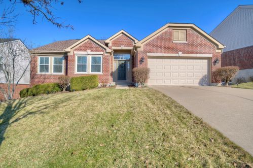 872 Sandstone Rdg, Newport, KY 41076-7119