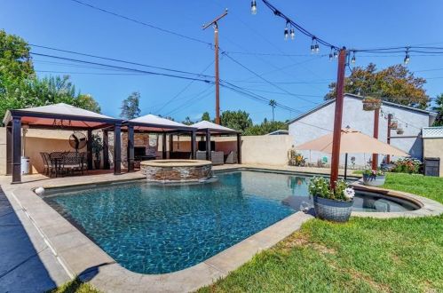 8427 Strub Ave, Whittier CA  90605-1051 exterior