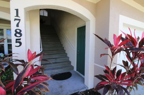1785 Lakefront Blvd, Fort Pierce, FL 34982-8005
