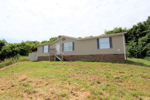 34 Deerhaven Ln, New Middleton, TN 38563-6569