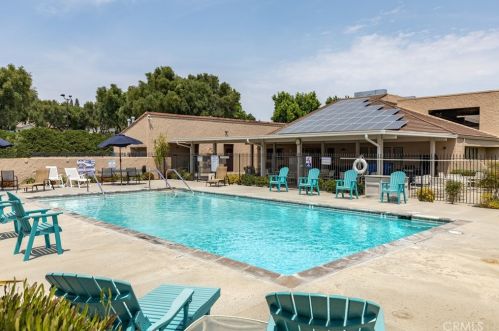 337 Nightingale Ave, Lake Nacimiento CA  93446-4012 exterior