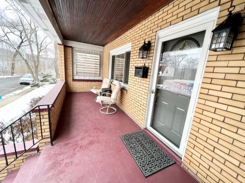 303 Wilson Ave, Ambridge, PA 15003-2165