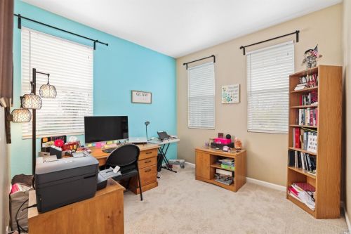 1091 Amber Rdg Ln, Vacaville CA 95687-5828 exterior