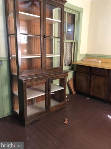 674 Lamberton St, Trenton NJ  08611-2912 exterior