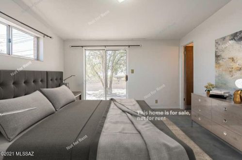 1943 Calle Mecedora, Tucson, AZ 85745-2124
