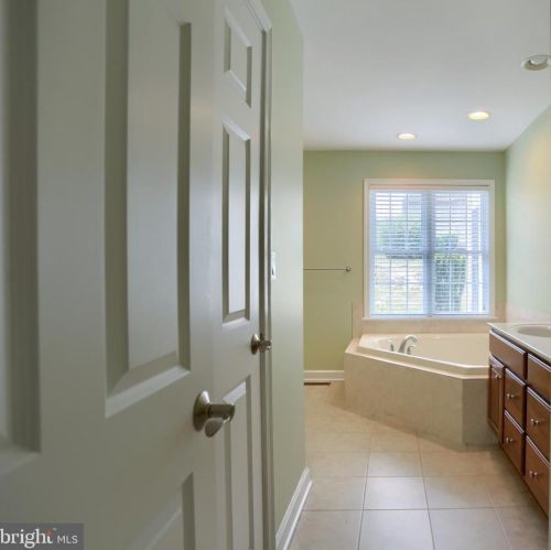 885 Crooked Stick Dr, Navy Sup Dpt PA  17050-2298 exterior