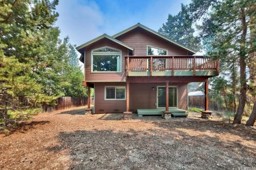 1968 Piute St, South Lake Tahoe, CA 96150-5237
