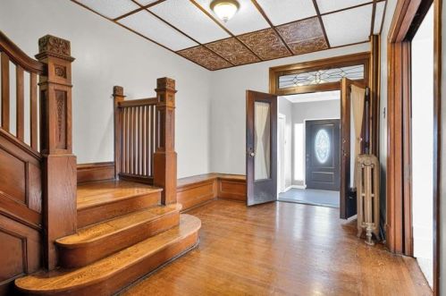 4920 Interboro Ave, Pittsburgh, PA 15207-2132