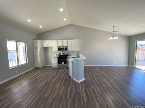 1241 Ranger St, Ridgecrest CA  93555-5125 exterior