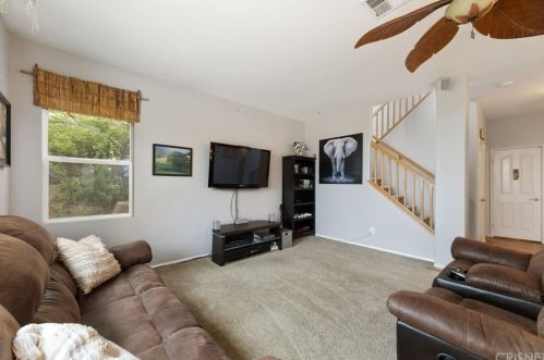 28030 Gibraltar Ln, Santa Clarita CA  91384-4548 exterior