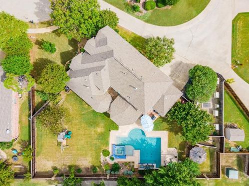 613 Wills Point Dr, Allen, TX 75013-8540