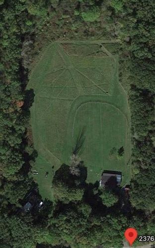 2376 Lake Rd, Hermitage, PA 16150-3030