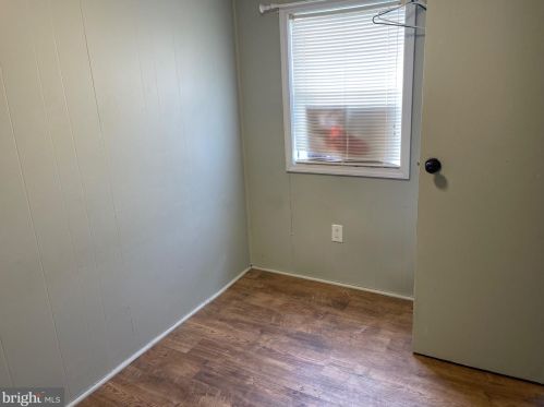 608 Park View Dr, Richmond National Battlefiel VA  22835-4805 exterior