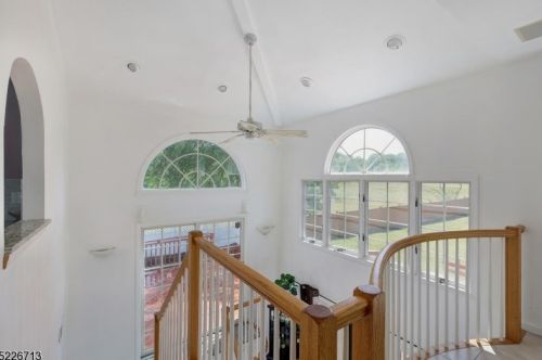 81 Commercial Ave, Avenel NJ  07001-1729 exterior