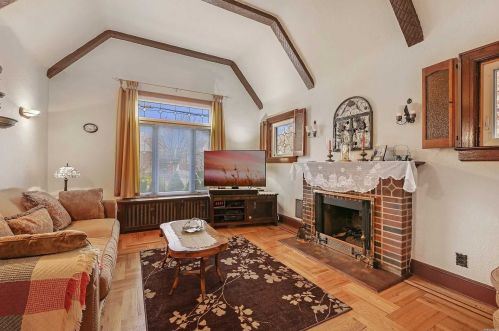 135-49 121st St, Jamaica, NY 11420-3208