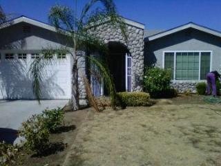 1732 A St, Fresno CA  93706-1950 exterior