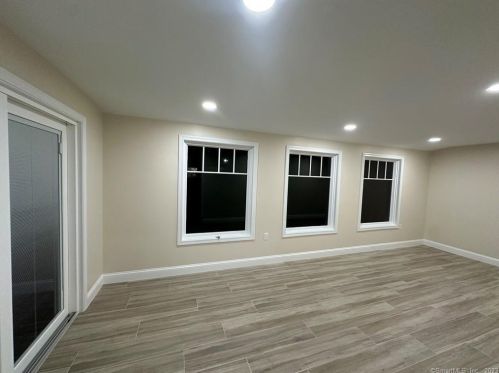 83 Becker Ave, Kensington CT  06037-1329 exterior