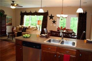 604 Saddlestone Dr, Lebanon TN  37090-1802 exterior