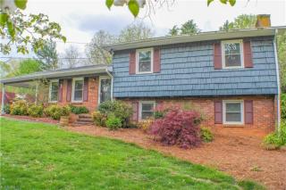 4841 Winchelsea Rd, Winston Salem, NC 27104-1551