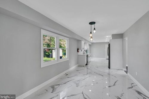 188 Tiffany Ln, Willingboro NJ  08046-3855 exterior