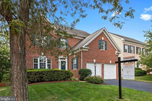 43047 Lake Ridge Pl, Leesburg, VA 20176-6810