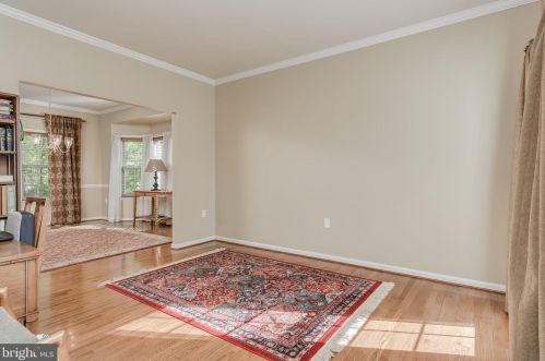 26 Colonel Miles Ct, Harpers Ferry WV  25425-3109 exterior
