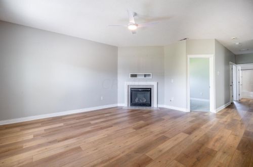 1298 Hickory Valley Dr, Blacklick, OH 43004-7026