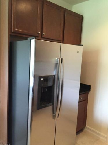 7746 Bristol Cir, Naples FL  34120 exterior