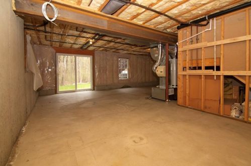 37 Millers Brook Dr, Cumberland RI  02864-6163 exterior