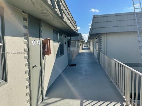 240 Monaco, Delray Beach, FL 33446-1926