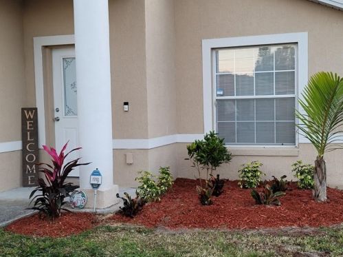 18 Morton Rd, Winter Haven, FL 33881-1008