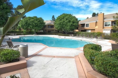 6 Rice Aisle, Irvine CA  92612-4120 exterior