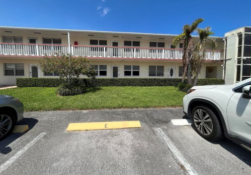 95 Somerset, West Palm Beach, FL 33417-2116