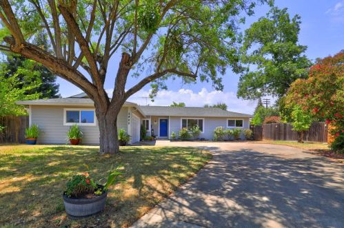 2420 Tuscano Ct, Rancho Cordova CA  95670-3836 exterior