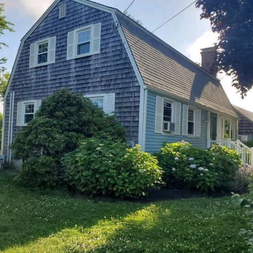 22 Hollywood Ave, South Kingstown RI  02882-4426 exterior