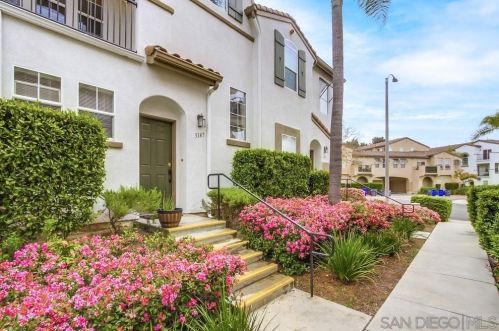 3147 Via Puerta, Carlsbad CA  92009-6081 exterior